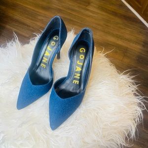 Dark Denim Pump